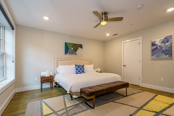 222 1st St Apt 3-13