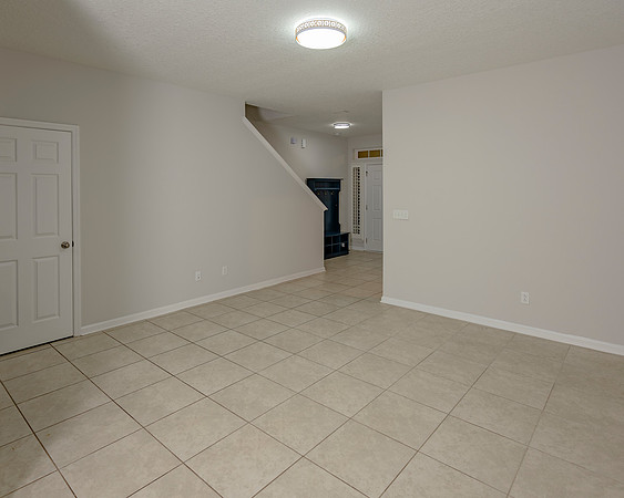 166 Richmond Dr-34