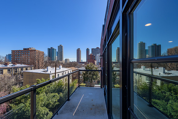 222 1st St Apt 7-2