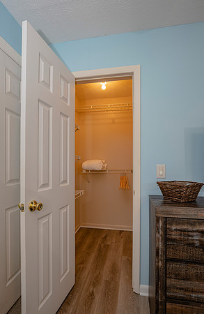 14- 1520 Republic Dr