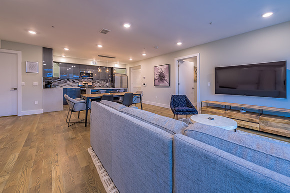 222 1st St Apt 6-15