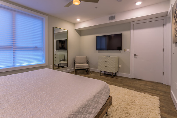 222 1st St Apt 6-4
