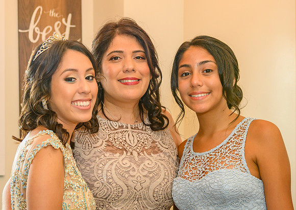 Mother & Daughters-7