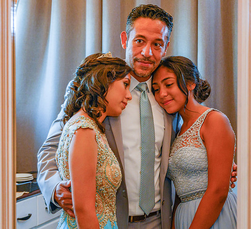 Father & Daughters-3