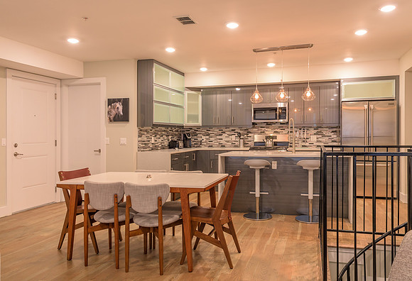 222 1st St Apt 2-5