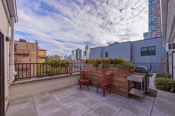 340 Grove St Apt 3A-4