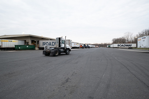 Truck Going & Coming-1