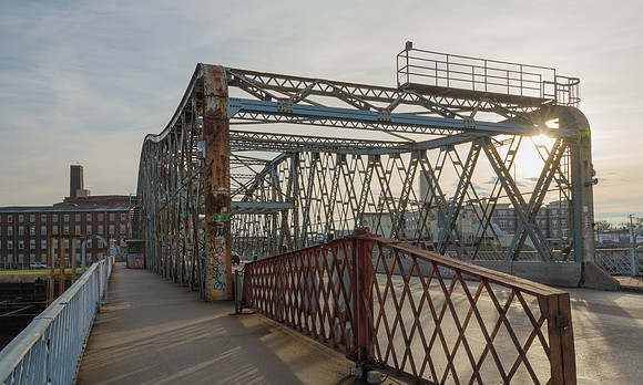Clay St Bridge, Newark