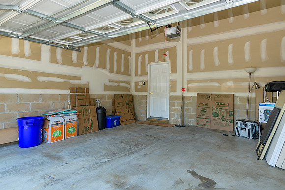 242 Morning Glory Garage-1