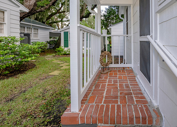 237 Rainey Ave Exterior-12