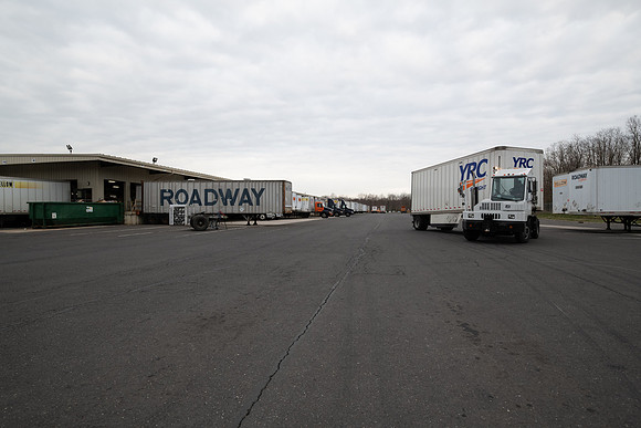 Truck Coming & Going-1