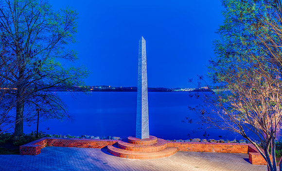 Monument @ Alexandria