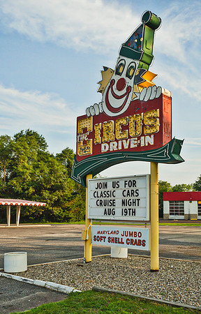 Circus Drive In-2