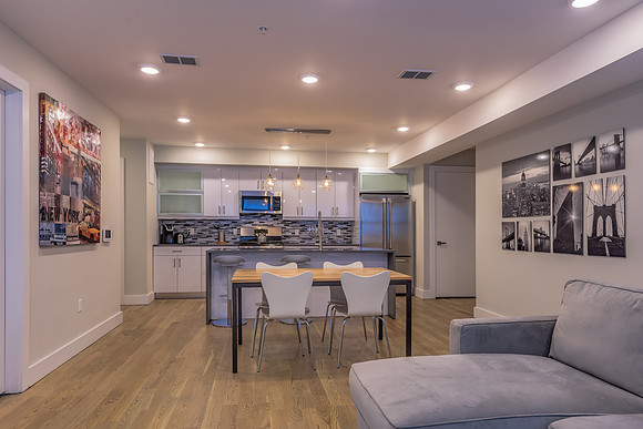 222 1st St Apt 5-7