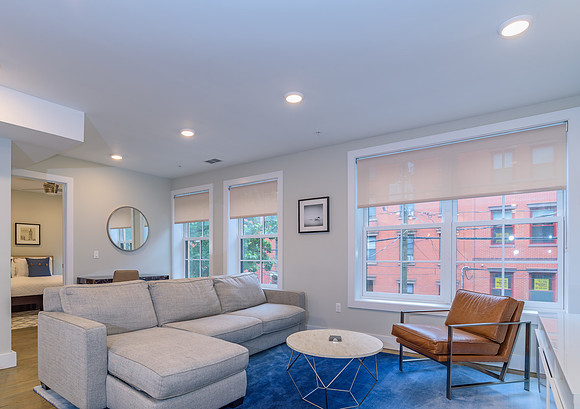 222 1st St Apt 3-21