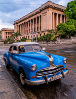 Taxi at Habana U