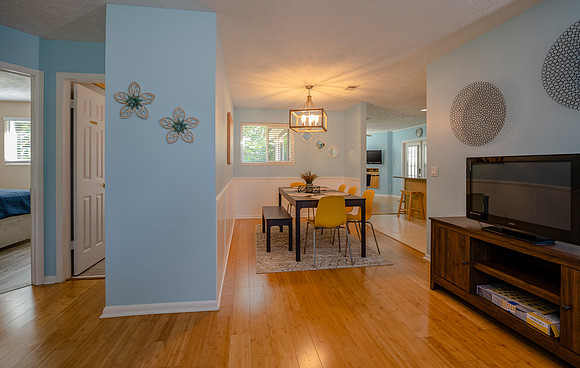 17- 1520 Republic Dr