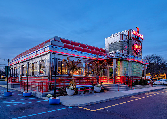 Americana Diner