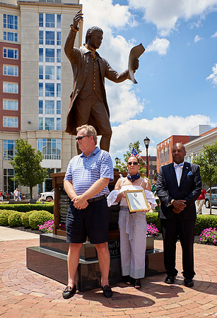 Statue Dedication - 16