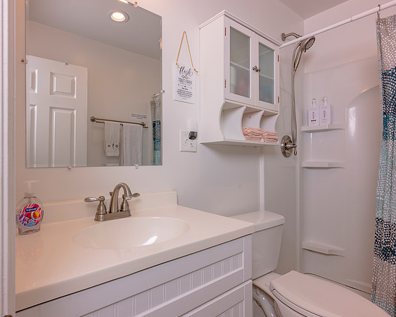 121 Sherwood Ave Apt 2 HiRes -11