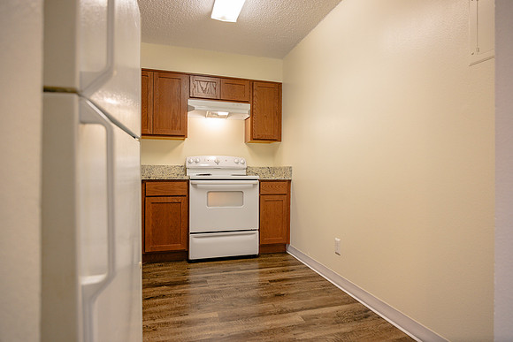 Central Manor Apartment Homes-9