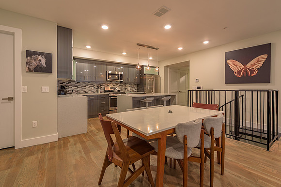 222 1st St Apt 2-4