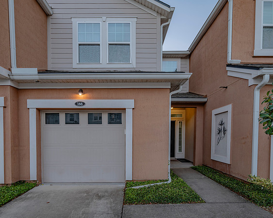 166 Richmond Dr_LR-1