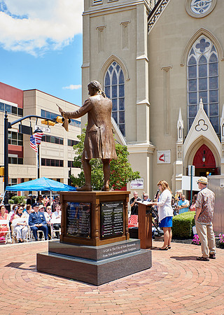 Statue Dedication - 11