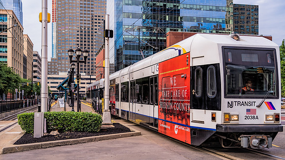 Harborside LR Station-1