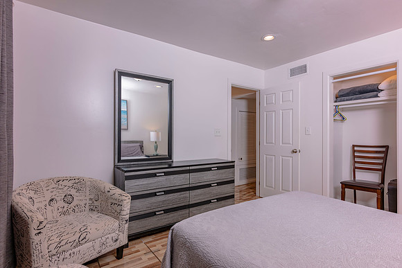 121 Sherwood Ave Apt 2 LoRes-7