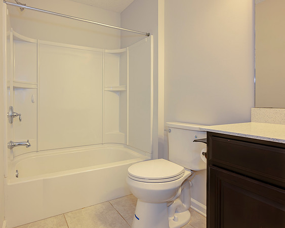 166 Richmond Dr_LR-15