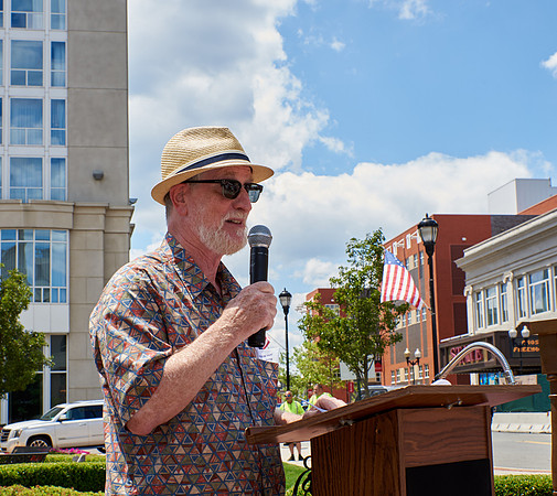 Statue Dedication - 14