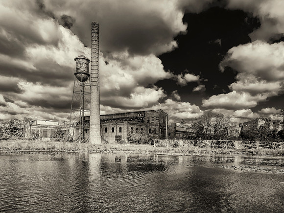 Milltown Tower Summer 2016 #4 B&W_4x3
