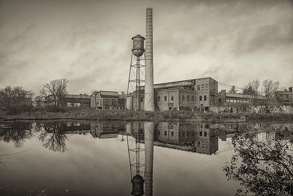 Milltown Tower Fall 2012 #4 B&W_2x3