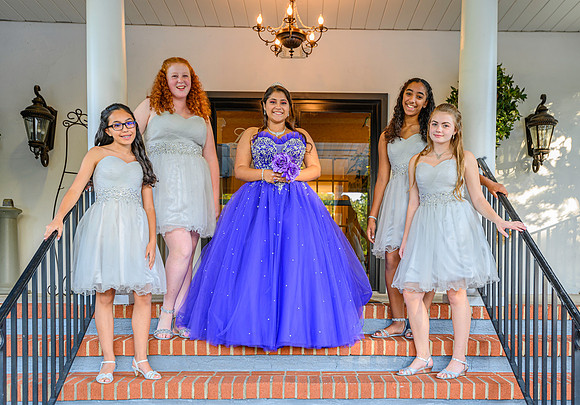 Kayla & Her Court-2