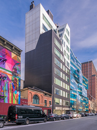 459 W18th St-14