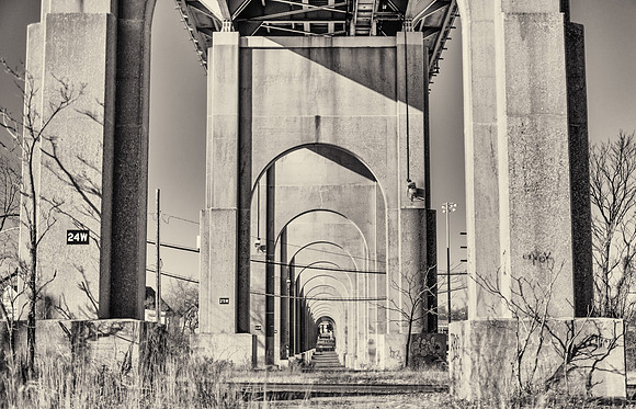 OuterBridge Columns B&W, Perth Amboy, NJ
