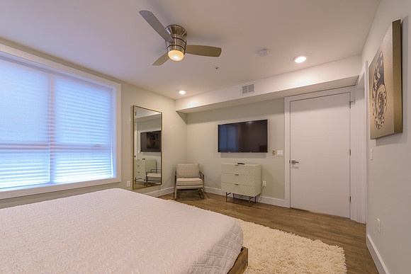 222 1st St Apt 6-9