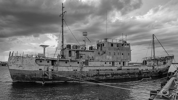 Arctic Discoverer ACROS-R