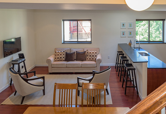 340 Grove Apt 2B-7