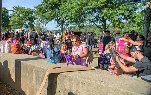 Crowd Shots-10