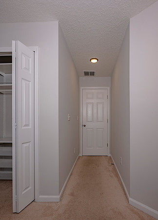166 Richmond Dr_LR-11