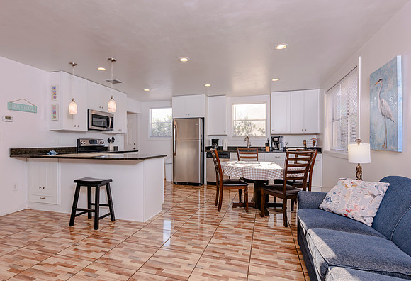 121 Sherwood Ave Apt 2 HiRes -3