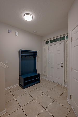 166 Richmond Dr-40
