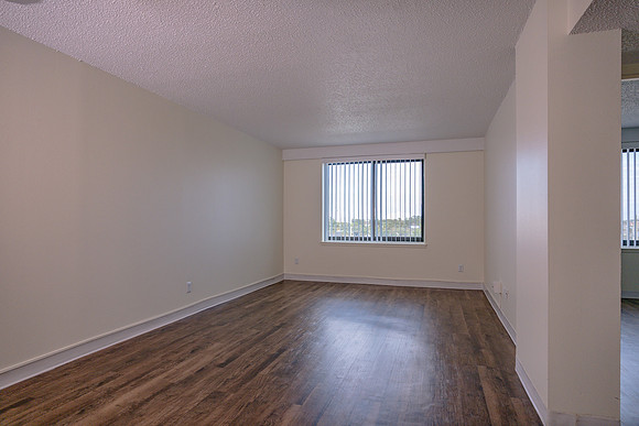 Central Manor Apartment Homes-4