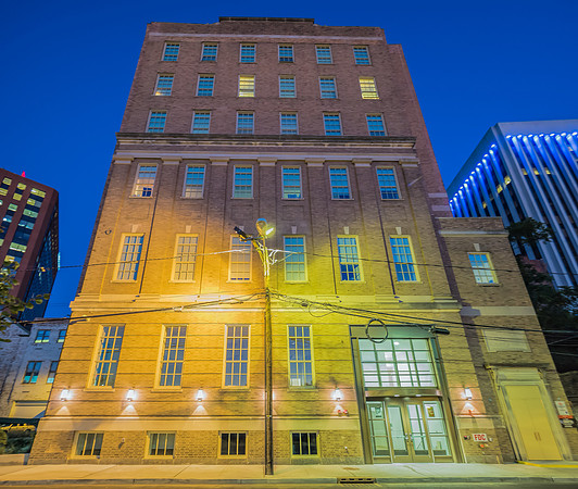15 Washington @ Night-8