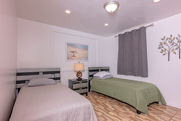 121 Sherwood Ave Apt 2 LoRes-8