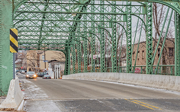 Arch Street View
