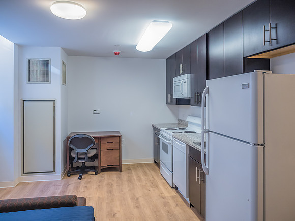 Student Room V-1