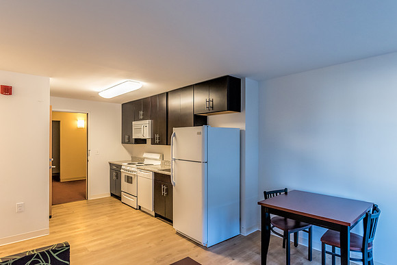 Student Room IV-1